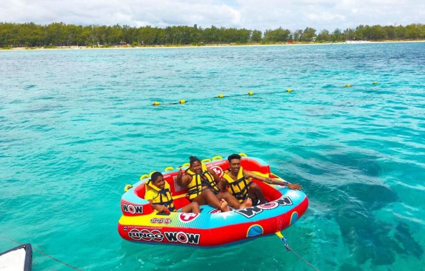 Speedboat To Ile Aux Cerfs  – Tube Ride | Parasailing | Underseawalk | Lunch & Private Transfers Included